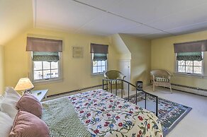 Waterfront Hyannis Gem: Walk to Hyannis Port Beach