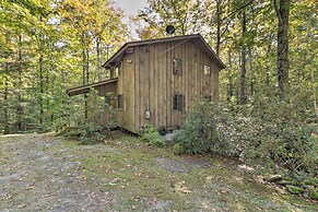 Cabin w/ 3 Acres, Tennis Courts: By 4 Ski Mtns