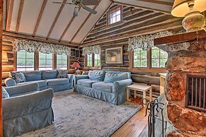 Waterfront Lake George Cabin: Walk to Water