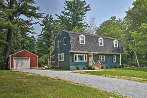 Cozy Great Barrington Home ~ 1 Mi to Ski Resort!