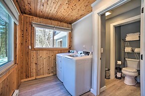 Cozy Great Barrington Home ~ 1 Mi to Ski Resort!