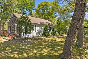 Updated Yarmouth Escape Near Swan Pond + Beaches!