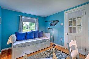 Charming Cape Cod Cottage, Walk to Monument Beach