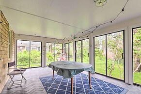 Walk to Beach & Main Street: Hyannis Cottage