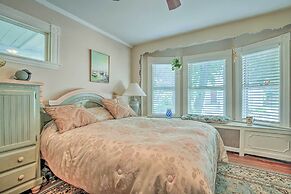 Quaint Beverly Townhome: Walk to Beach & Downtown!
