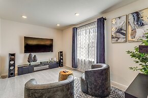 18 Mi to Dtwn Denver: Home w/ Patio & BBQ