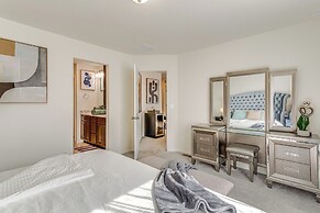 18 Mi to Dtwn Denver: Home w/ Patio & BBQ