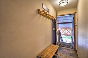 Walk to Ski Lift: Renovated Condo in Breckenridge!