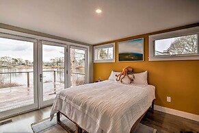 1 Mi to Ferry & Beach: Waterfront Hyannis Home!