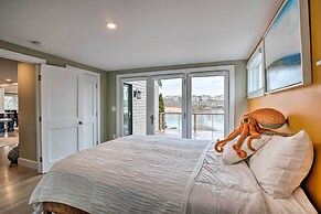 1 Mi to Ferry & Beach: Waterfront Hyannis Home!