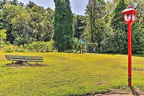 Cozy Agawam Studio w/ Yard: 2 Miles to Six Flags!