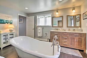 Walk to Keller Beach: Waterfront Studio w/ Hot Tub