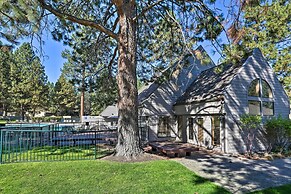 Hiking Trail & Hot Tub Access: Bend Condo w/ Deck