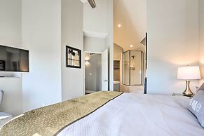 Hiking Trail & Hot Tub Access: Bend Condo w/ Deck