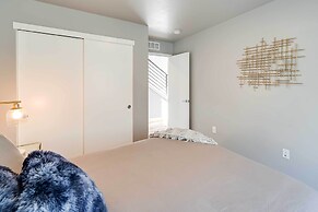 Luxury Denver Area Townhome With Rooftop Deck!