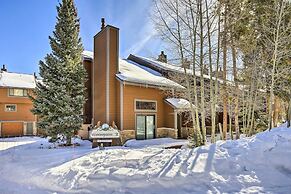Ski-in Breckenridge Abode: Walk to Main St & Lifts