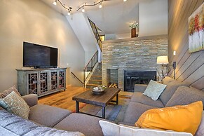 Ski-in Breckenridge Abode: Walk to Main St & Lifts