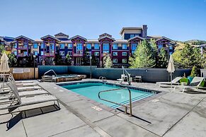 'love at Frost Sight' Park City Ski Condo w/ View!
