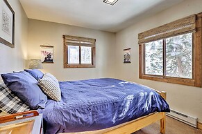 Spacious Grand Lake Cabin w/ Hot Tub & Deck