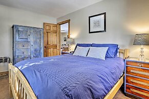 Spacious Grand Lake Cabin w/ Hot Tub & Deck