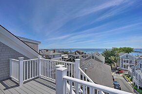 Splendid Provincetown Penthouse Apartment w/ Deck!