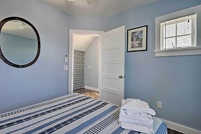 Splendid Provincetown Penthouse Apartment w/ Deck!