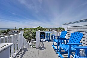 Splendid Provincetown Penthouse Apartment w/ Deck!