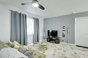 North Las Vegas Hideaway w/ Grill < 10 Mi to Strip