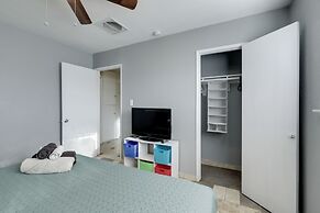 North Las Vegas Hideaway w/ Grill < 10 Mi to Strip