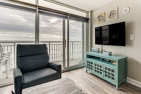 Oceanfront North Myrtle Beach Gem: Pools Access!