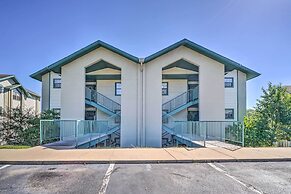 1 Block to Branson Strip: Condo w/ Views & Pool!