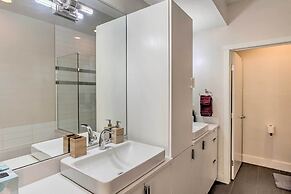 Rooftop Deck & City Views: Denver Abode!