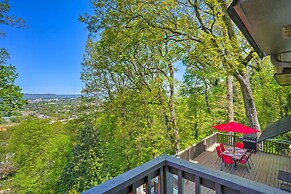Charming Chattanooga Home w/ Downtown Views!