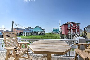 Ocean View + Wraparound Deck: Crystal Beach Home!