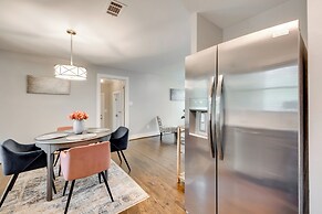 Pet-friendly Home ~ 6 Mi to Downtown Atlanta!