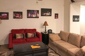 Coachella Retreat: Pool, Near Music Festivals