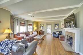 Tulsa Home w/ Yard: 5 Mi to Downtown!