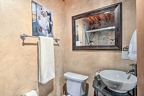 Close to Skiing: Cabin w/ Pool Access in Breck