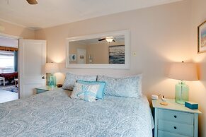 Oceanview Rockaway Beach Condo w/ Deck & Gas Grill