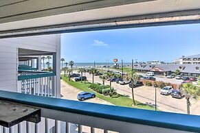 Galveston Condo w/ Oceanfront Views & 2 Pools