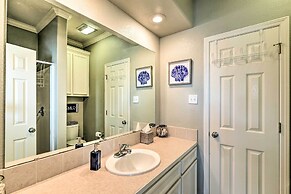 Walk to Ocean: 'pura Vida' Crystal Beach House!