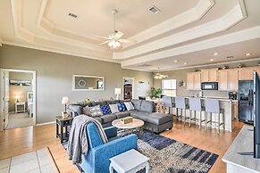 Walk to Ocean: 'pura Vida' Crystal Beach House!