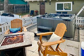 Cabin w/ Mountain Views ~ 2 Mi to Ruidoso Midtown!