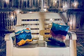 Cabin w/ Mountain Views ~ 2 Mi to Ruidoso Midtown!