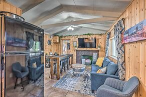 Cabin w/ Mountain Views ~ 2 Mi to Ruidoso Midtown!