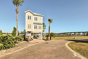 Riverfront Carrabelle Home w/ Furnished Patio!