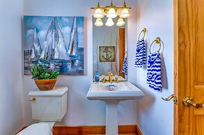 Riverfront Carrabelle Home w/ Furnished Patio!