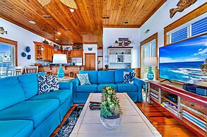 Riverfront Carrabelle Home w/ Furnished Patio!