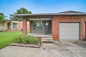 Lovely Tulsa Home: Steps to Park, 5 Mi to Downtown