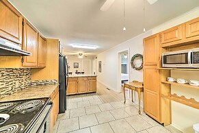 Lovely Tulsa Home: Steps to Park, 5 Mi to Downtown